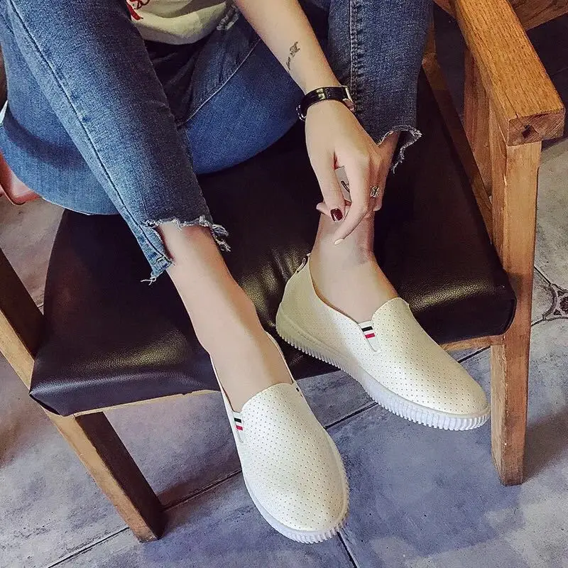 Women Sneakers White Flats Cut - Espadrille Slip On のレビューと価格