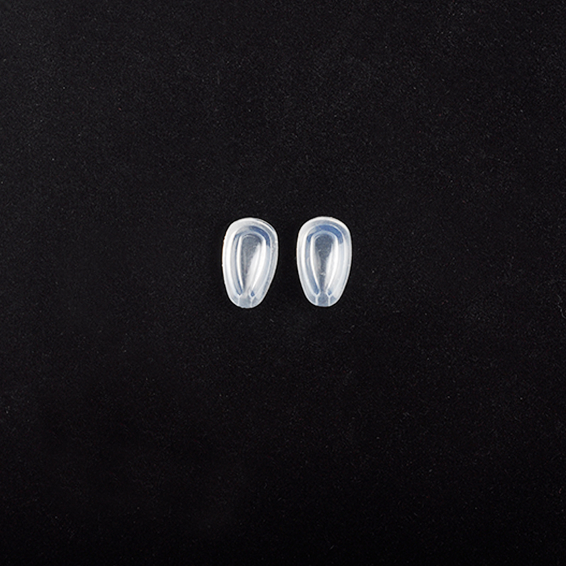 Livestrong Airtech Nose Pads f - Sunglass Retainer Cord のレビューと価格